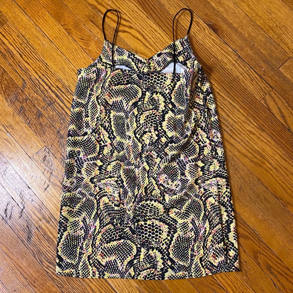 Snake print dress 🐍 - Picture 2 of 4